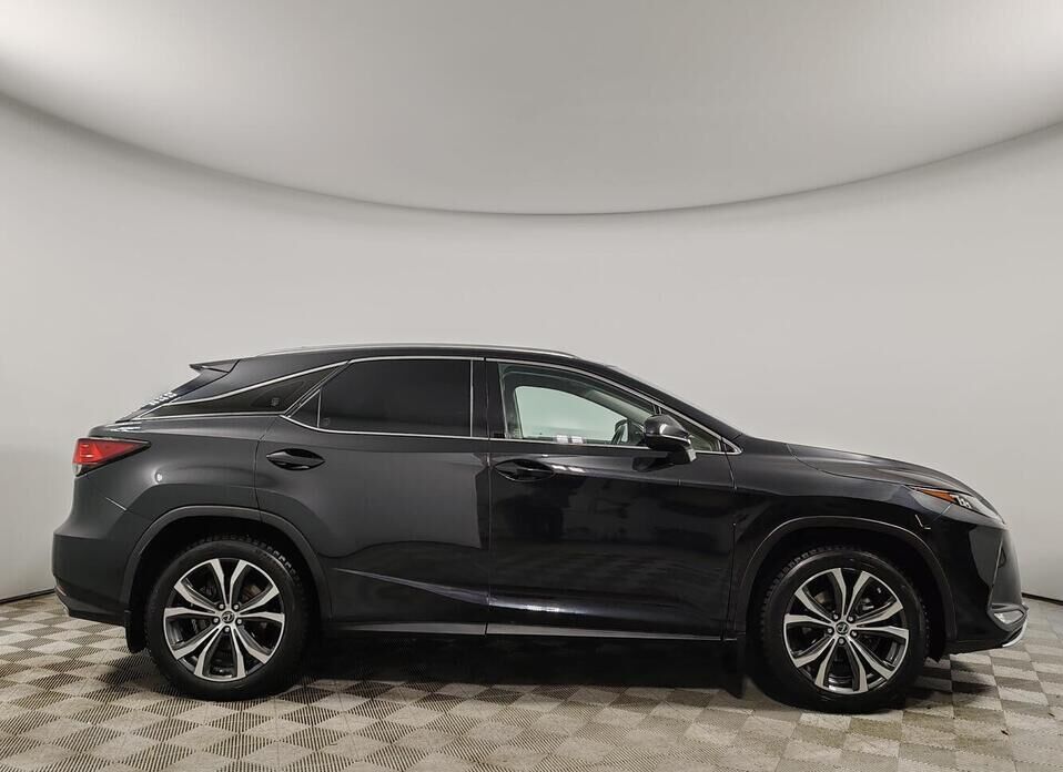 Lexus RX, IV Рестайлинг 300 2.0 AT (238 л.с.) 4WD