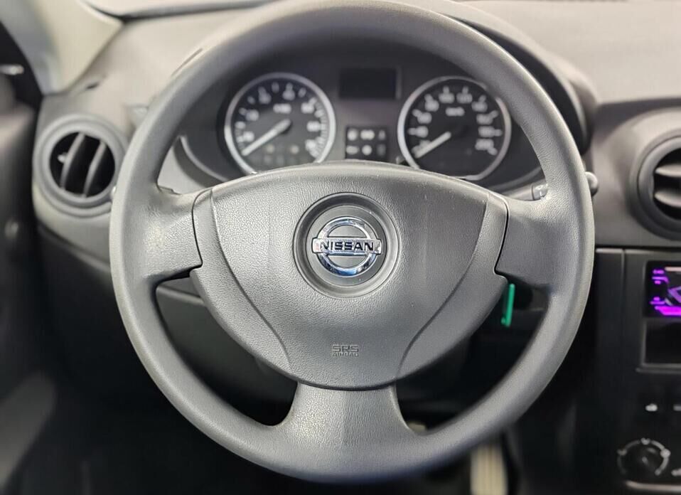 Nissan Almera 1.6 MT (102 л.с.)