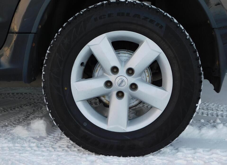 Nissan Terrano, III (D10) 2.0 MT (143 л.с.) 4WD