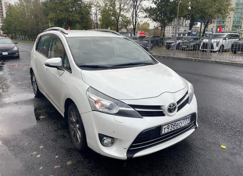 Toyota Verso, I Рестайлинг 1.8 CVT (147 л.с.)