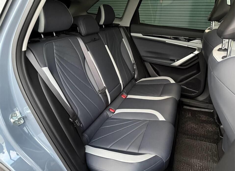 Geely Atlas, II 2.0 AMT (200 л.с.)