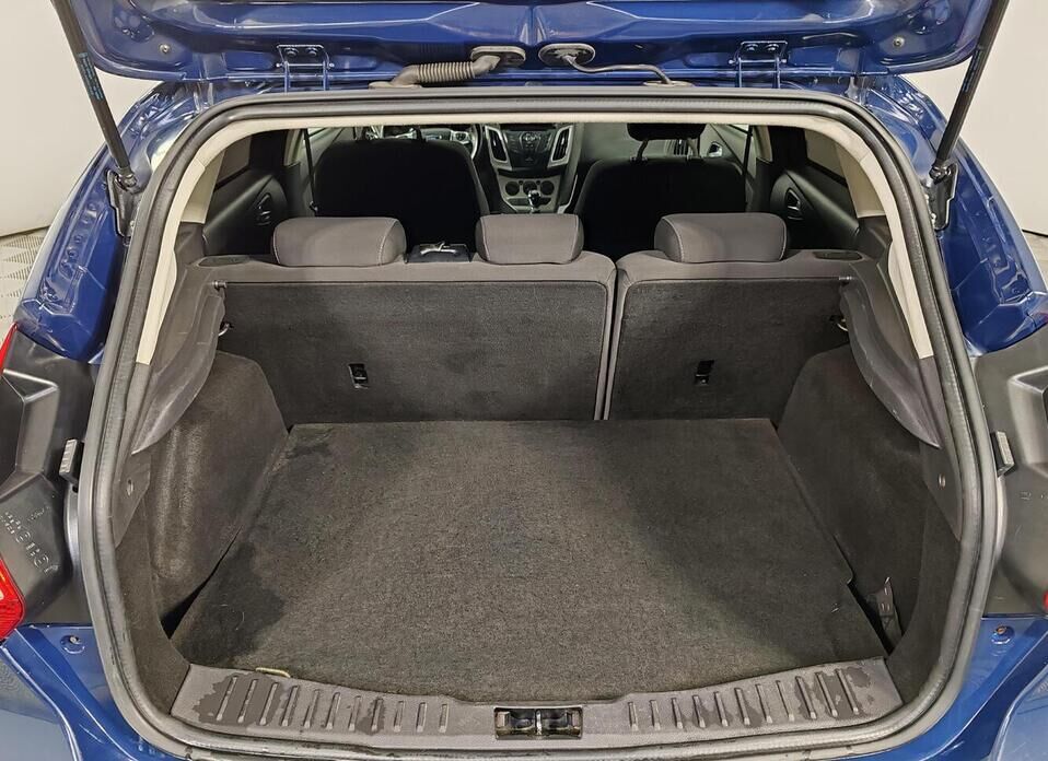 Ford Focus, III 1.6 MT (105 л.с.)