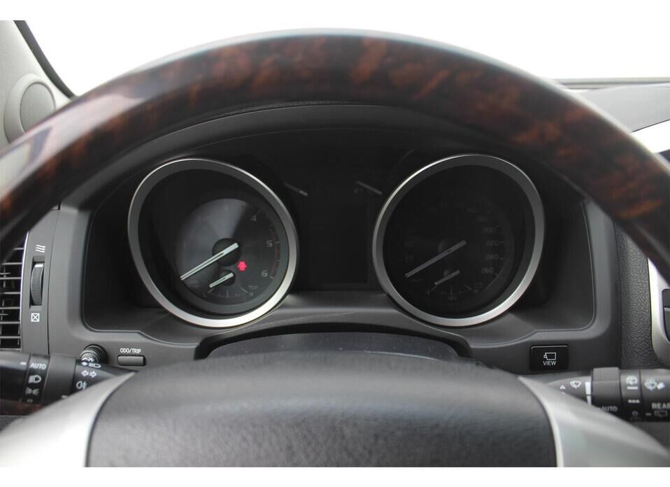 Toyota Land Cruiser, 200 Series Рестайлинг 1 4.5d AT (235 л.с.) 4WD