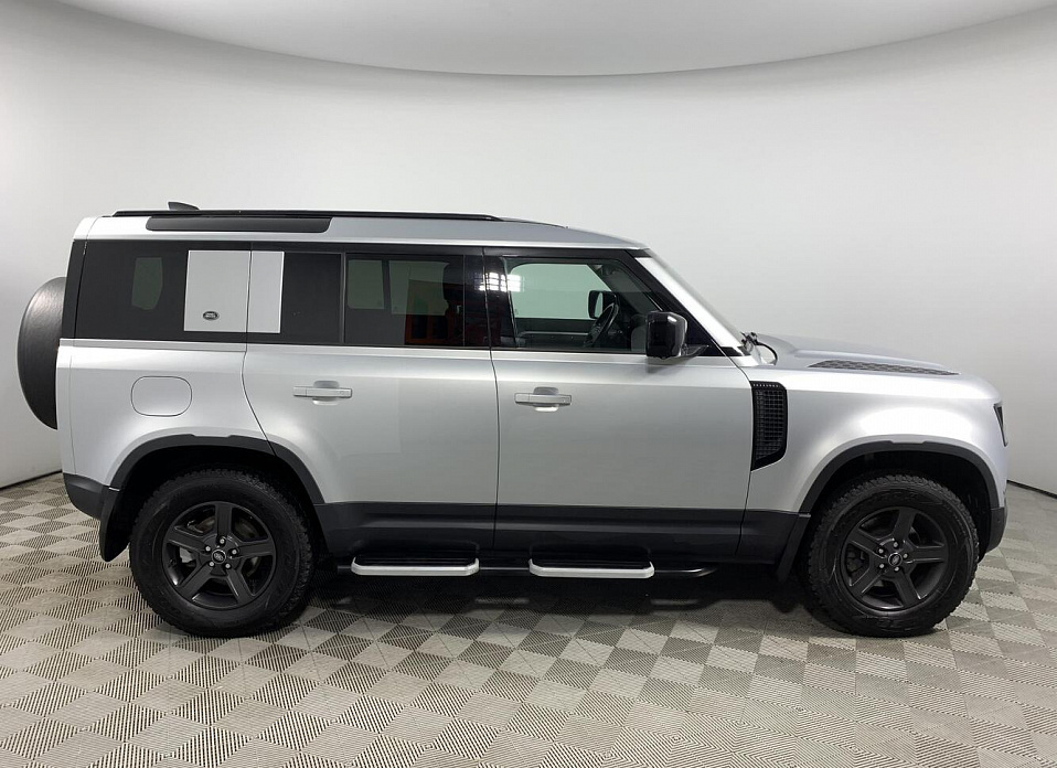 Land Rover Defender, II 110 2.0d AT (200 л.с.) 4WD