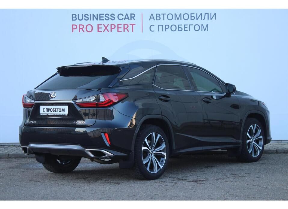 Lexus RX, IV 300 2.0 AT (238 л.с.) 4WD