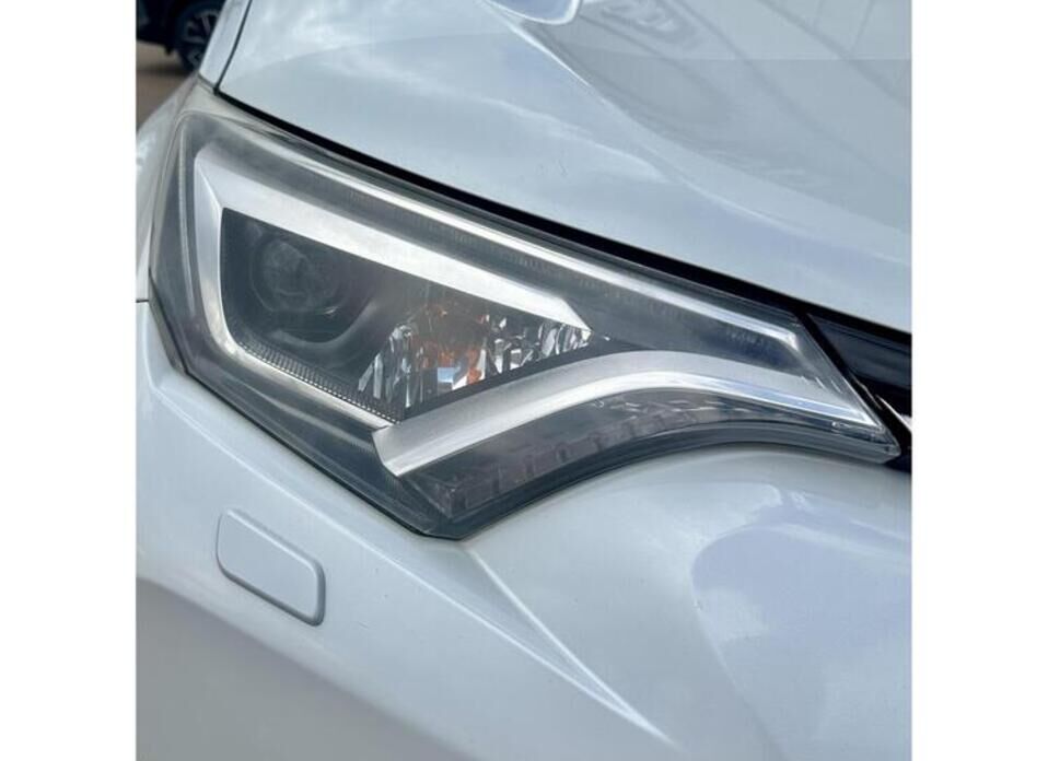 Toyota RAV4, IV (XA40) Рестайлинг 2.5 AT (180 л.с.) 4WD