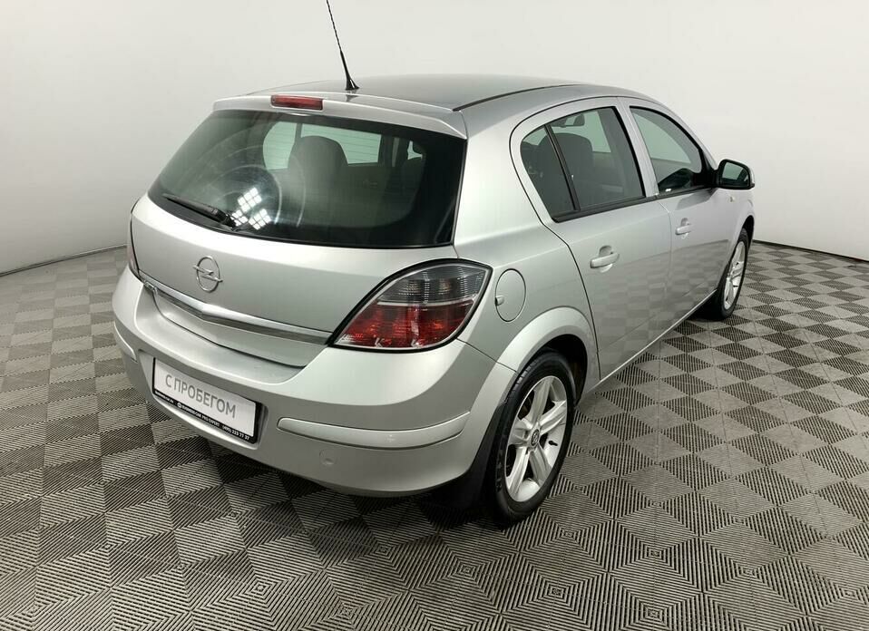 Opel Astra 1.8 MT (140 л.с.)