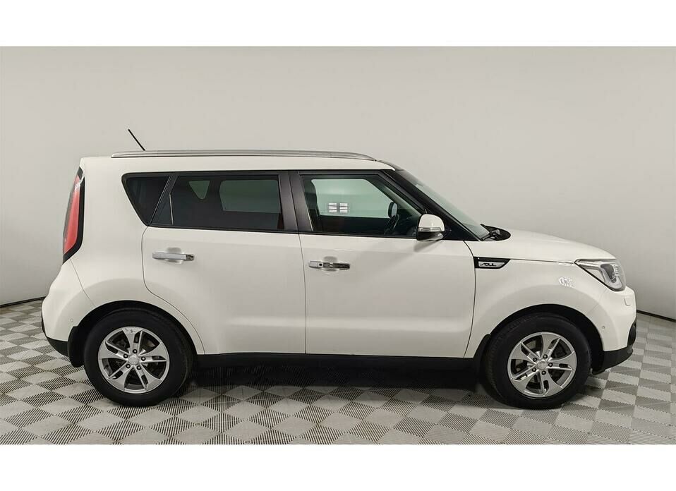 Kia Soul 2.0 AT (150 л.с.)