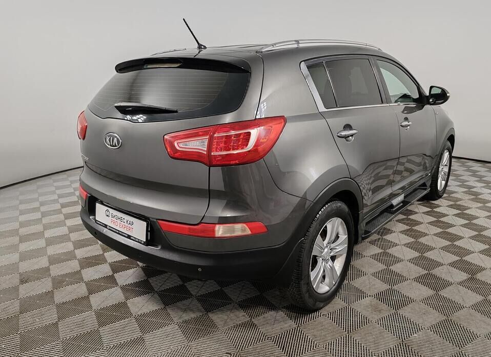 Kia Sportage 2.0 AT (150 л.с.) 4WD