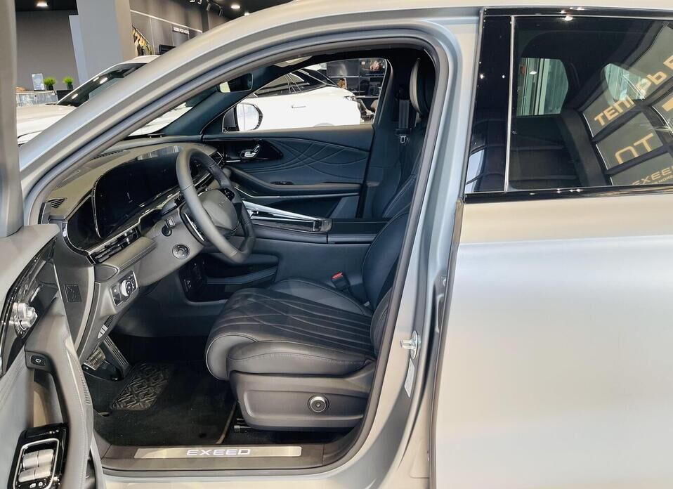 EXEED RX 2.0 AT (249 л.с.) 4WD