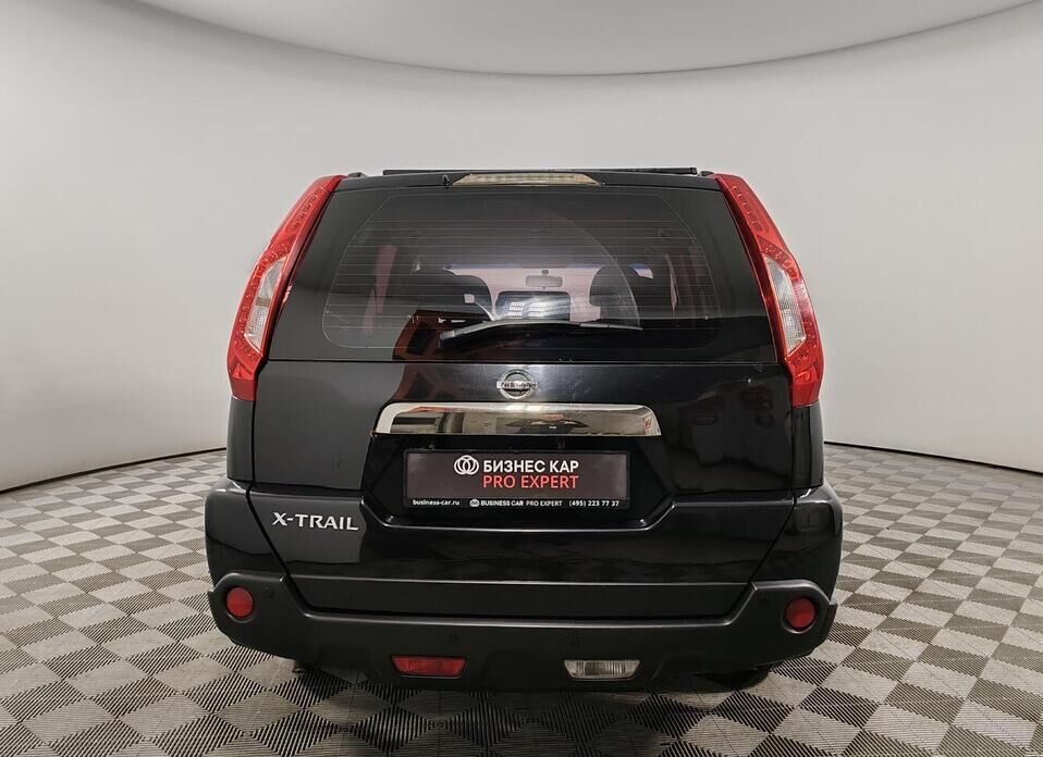 Nissan X-Trail, II Рестайлинг 2.0 CVT (141 л.с.) 4WD