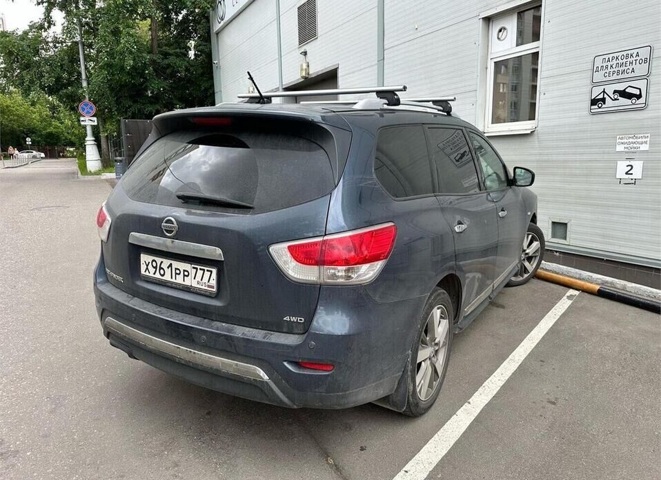 Nissan Pathfinder 3.5 CVT (249 л.с.) 4WD