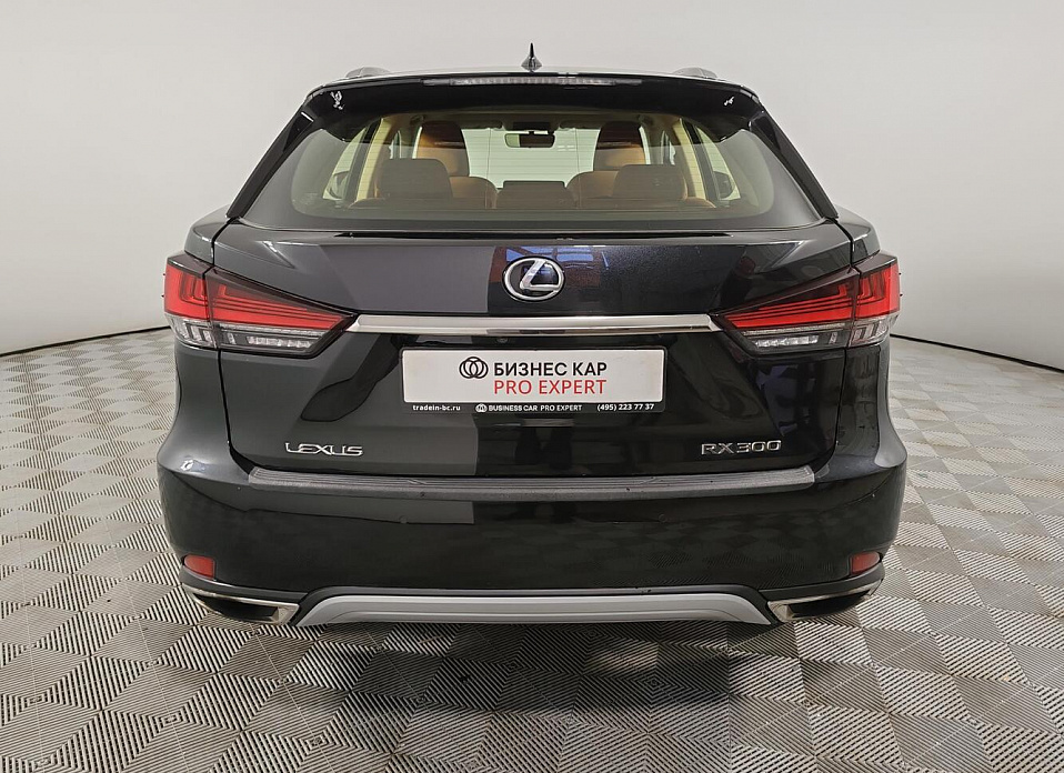 Lexus RX, IV Рестайлинг 300 2.0 AT (238 л.с.) 4WD