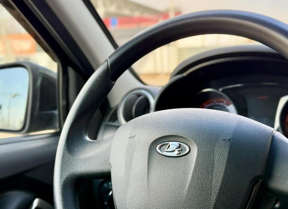 LADA (ВАЗ) Granta, I Рестайлинг Cross 1.6 MT (90 л.с.)