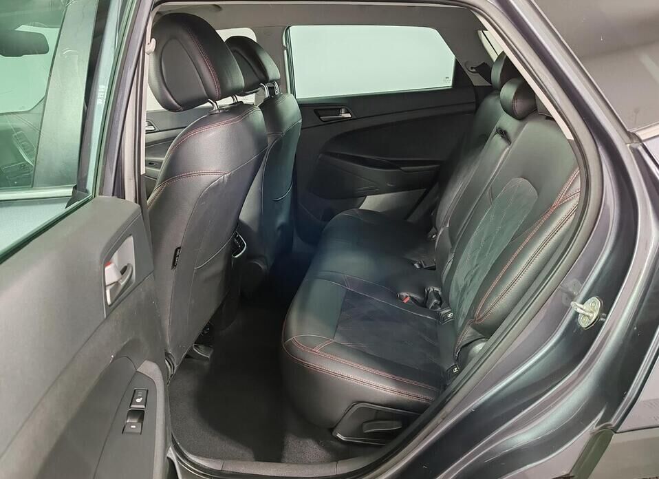 Hyundai Tucson, III 2.0 AT (150 л.с.) 4WD