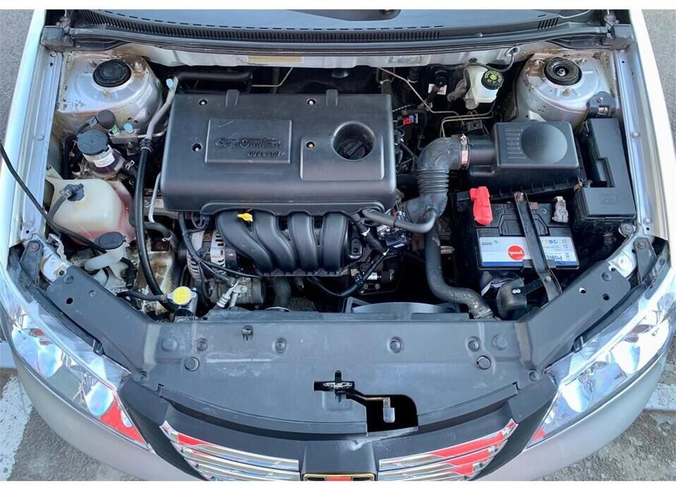 Geely Emgrand EC7 1.5 MT (98 л.с.)