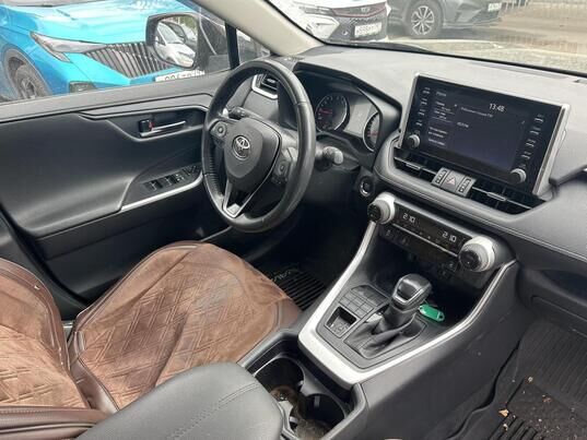 Toyota RAV4, 2021&nbsp;г., 95&nbsp;476&nbsp;км