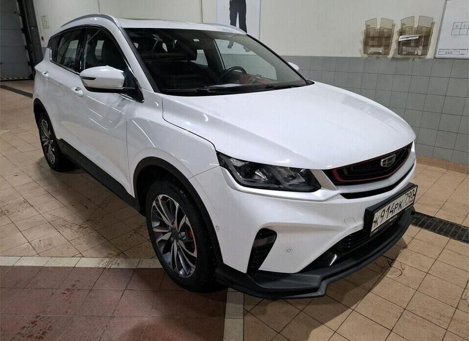 Geely Coolray, I 1.5 AMT (150 л.с.)