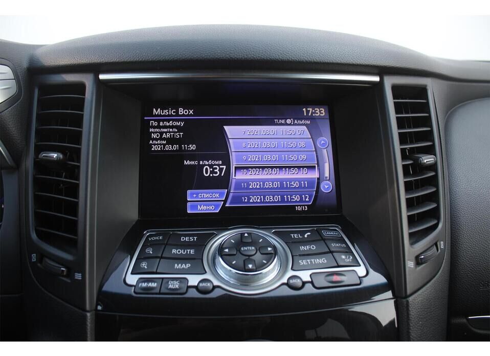 Infiniti FX FX37 3.7 AT (333 л.с.) 4WD