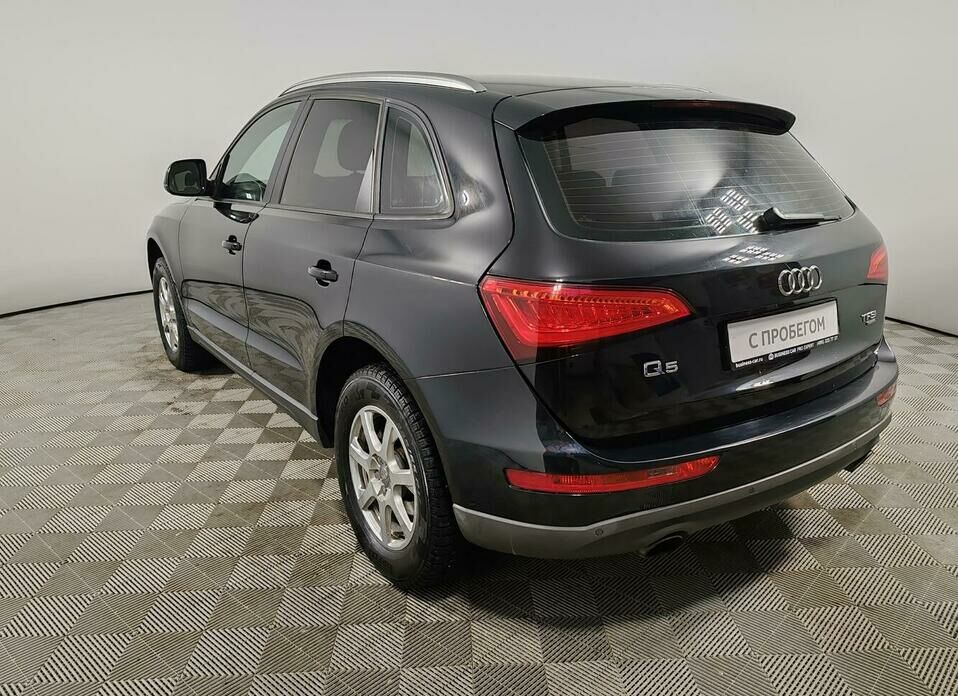 Audi Q5 2.0 AT (225 л.с.) 4WD