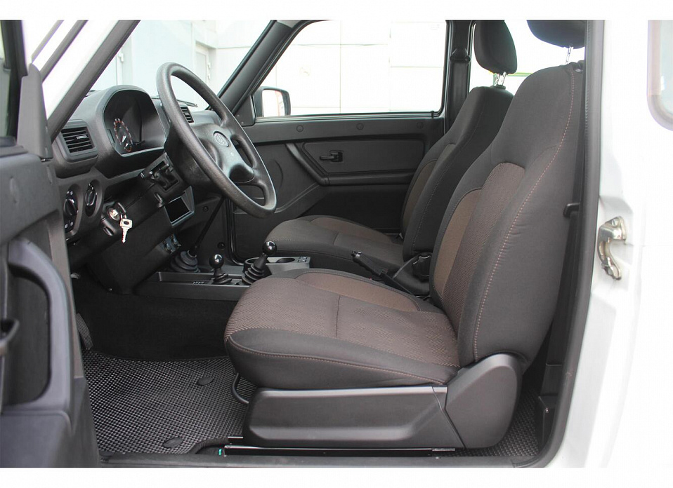 LADA (ВАЗ) Niva Legend 1.7 MT (83 л.с.) 4WD
