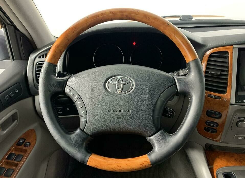 Toyota Land Cruiser 4.7 AT (235 л.с.) 4WD