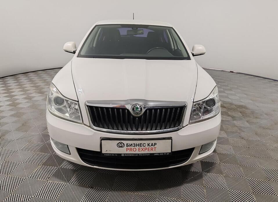 Skoda Octavia, II (A5) Рестайлинг 1.4 AMT (122 л.с.)