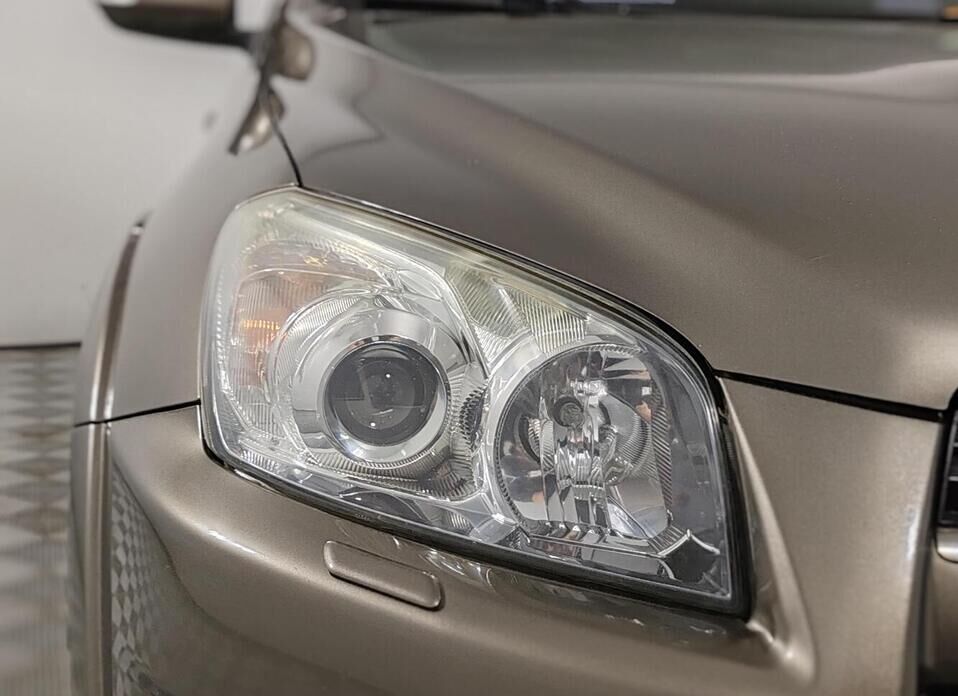 Toyota RAV4 2.4 AT (170 л.с.) 4WD