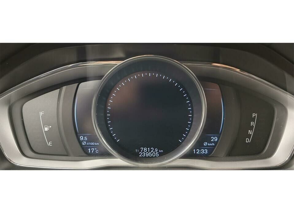 Volvo XC60 2.4d AT (215 л.с.) 4WD