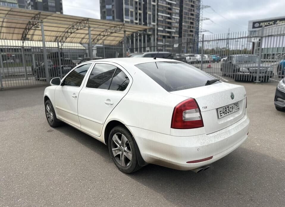 Skoda Octavia, II (A5) Рестайлинг 1.8 AT (152 л.с.)