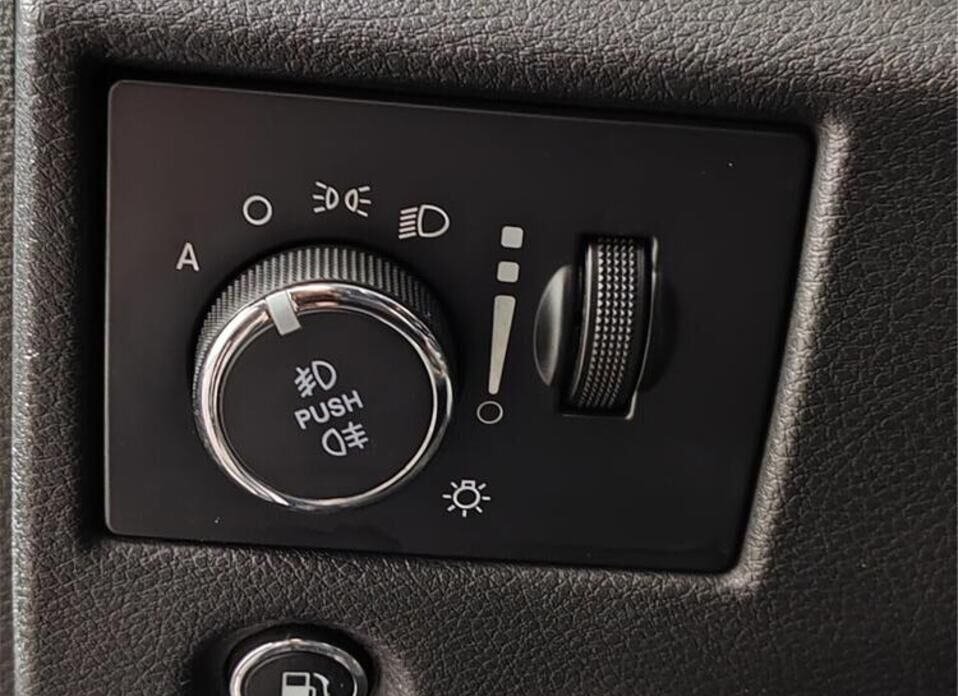 Jeep Grand Cherokee, IV (WK2) Рестайлинг 3.0d AT (243 л.с.) 4WD