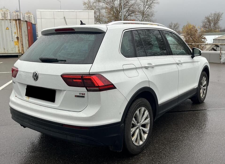 Volkswagen Tiguan, II 1.4 AMT (150 л.с.) 4WD