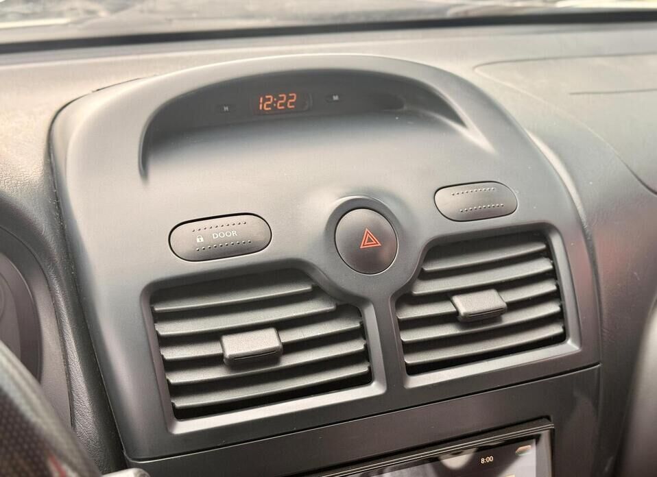 Nissan Almera Classic, I 1.6 MT (107 л.с.)