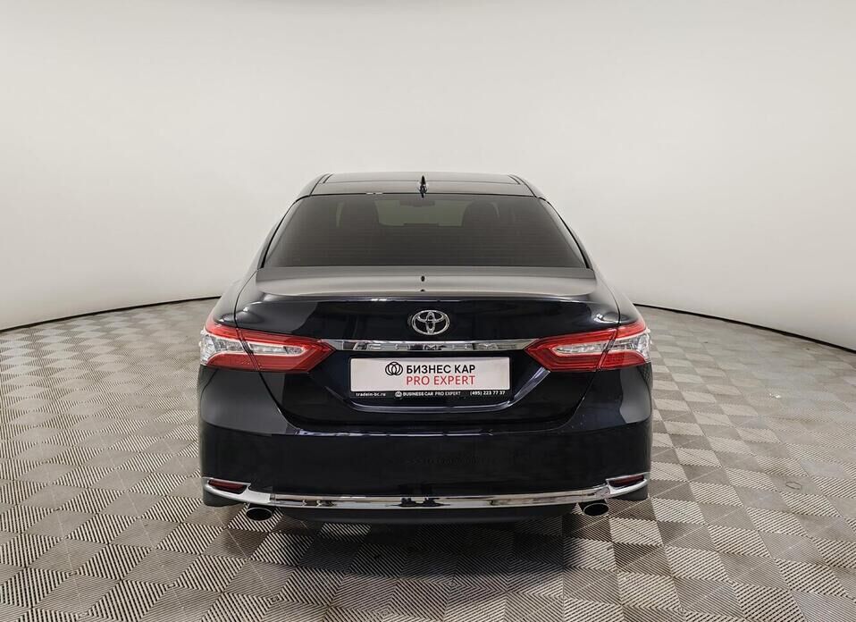 Toyota Camry, VIII (XV70) Рестайлинг 2.5 AT (206 л.с.)