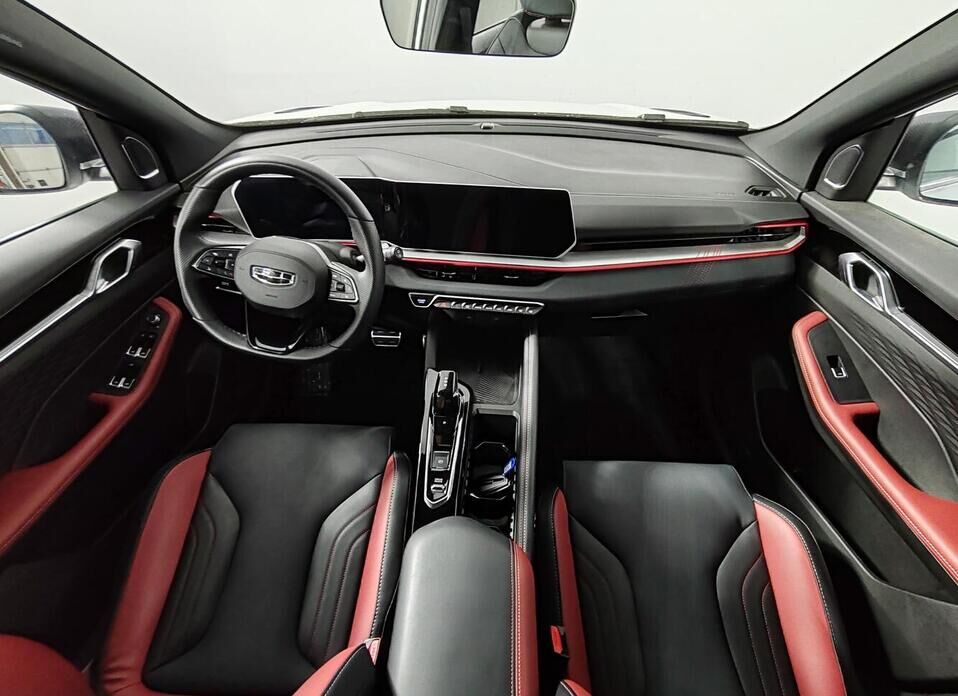 Geely Coolray, I Рестайлинг 1.5 AMT (147 л.с.)