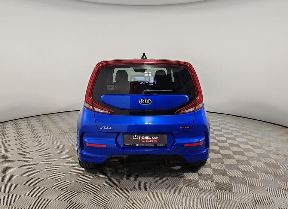 Kia Soul 2.0 AT (150 л.с.)