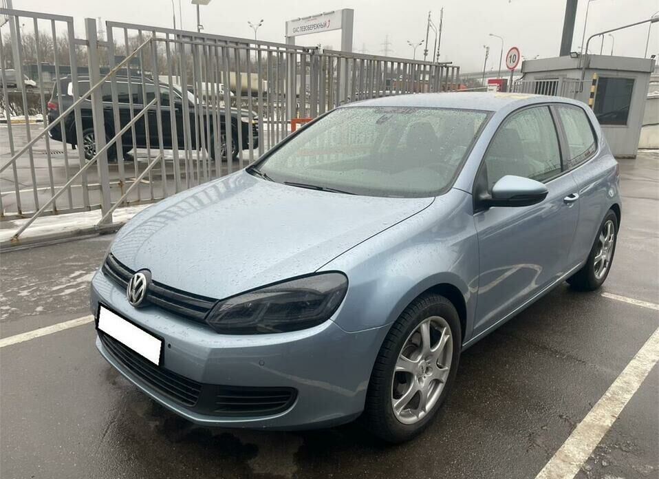 Volkswagen Golf 1.6 AMT (102 л.с.)