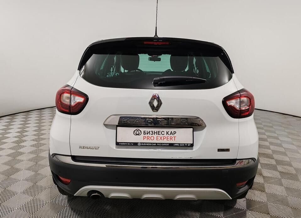 Renault Kaptur, I 2.0 MT (143 л.с.) 4WD