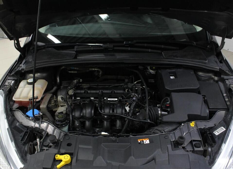 Ford Focus 1.6 AMT (125 л.с.)