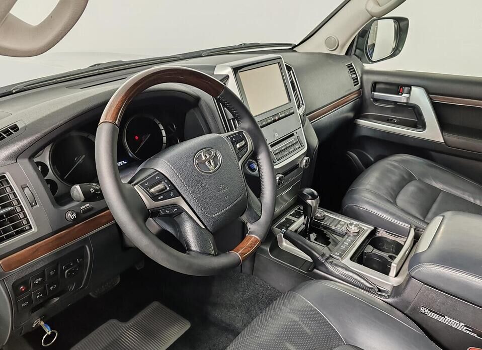 Toyota Land Cruiser 4.5d AT (249 л.с.) 4WD