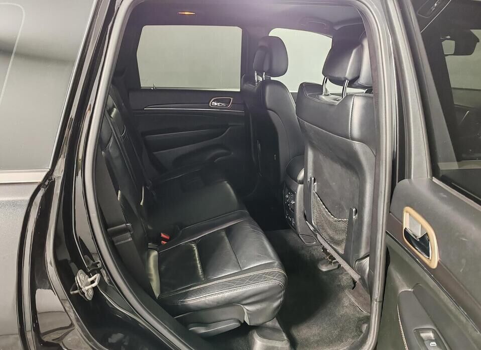 Jeep Grand Cherokee, IV (WK2) Рестайлинг 3.0d AT (243 л.с.) 4WD