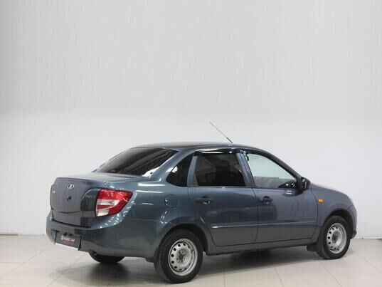 LADA (ВАЗ) Granta, 2015 г., 183 560 км