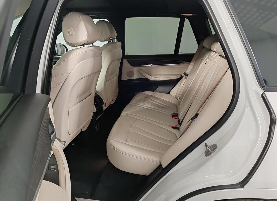 BMW X5, III (F15) 35i 3.0 AT (306 л.с.) 4WD