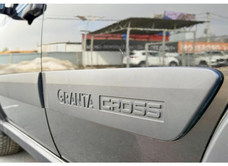 LADA (ВАЗ) Granta, I Рестайлинг Cross 1.6 MT (90 л.с.)