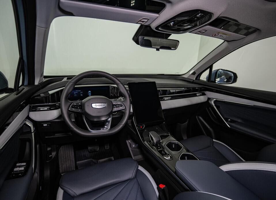 Geely Atlas, II 2.0 AT (200 л.с.) 4WD