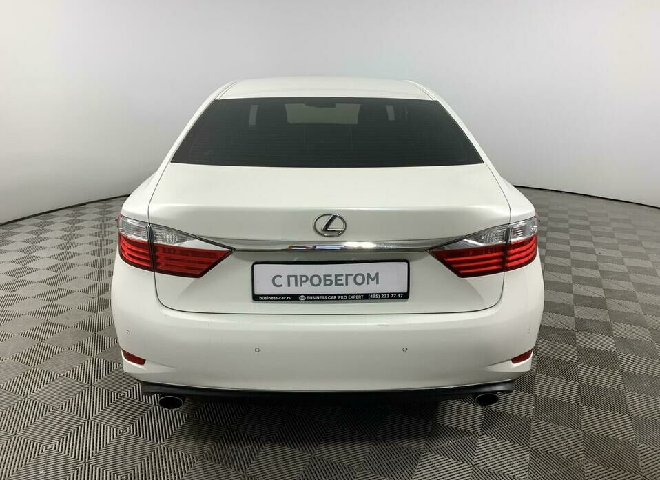 Lexus ES 250 2.5 AT (184 л.с.)