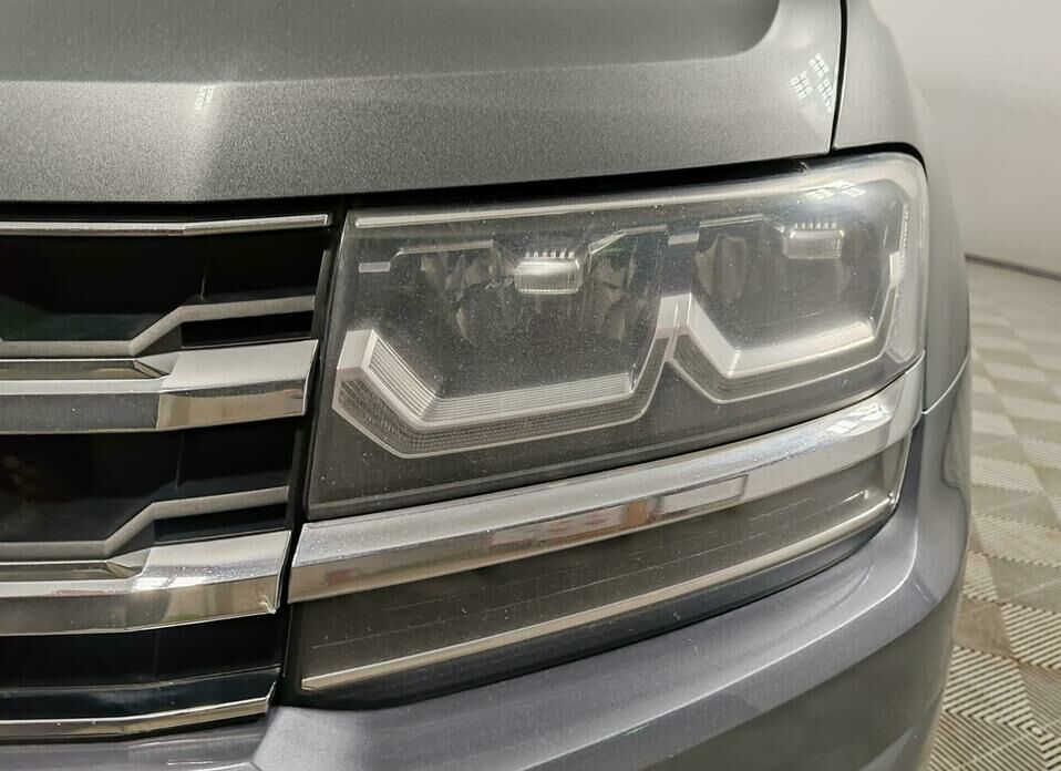 Volkswagen Teramont 2.0 AT (220 л.с.) 4WD