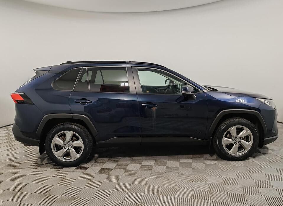 Toyota RAV4, V (XA50) 2.0 CVT (149 л.с.) 4WD