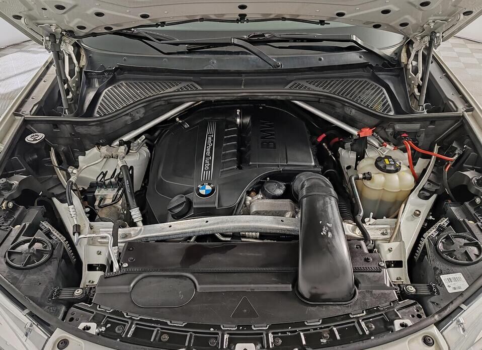 BMW X5, III (F15) 35i 3.0 AT (306 л.с.) 4WD