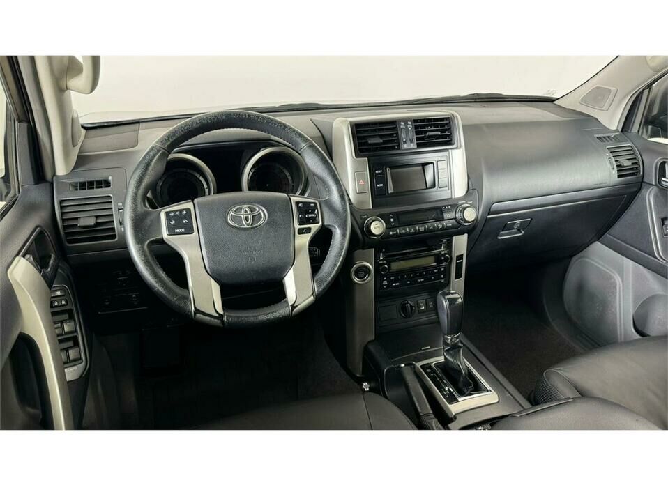 Toyota Land Cruiser Prado 4.0 AT (282 л.с.) 4WD